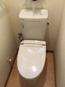トイレ　本体　一式　交換　見積り　故障　タンクレバー