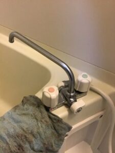 お風呂場　浴室　蛇口　ハンドル交換　パッキン　水漏れ
